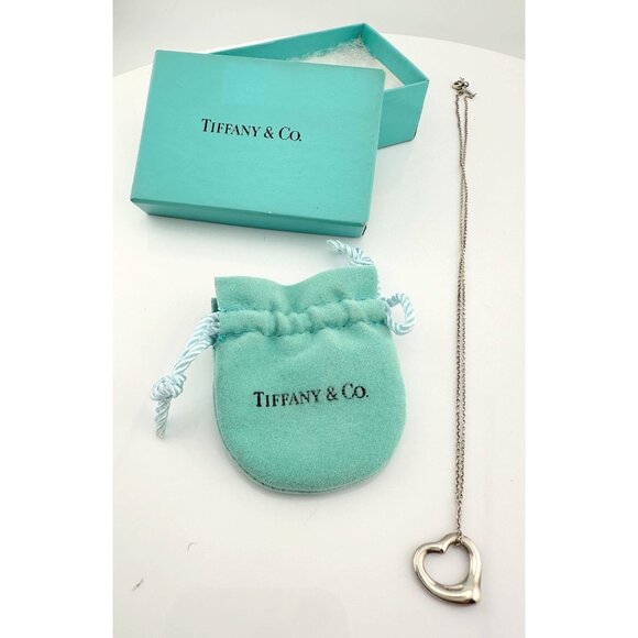 Tiffany & Co Open Heart Necklace in Sterling Silver with Dust Bag & Box - Picture 1 of 12